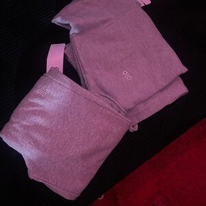 ALO Yoga Heather Gray Lounge Set